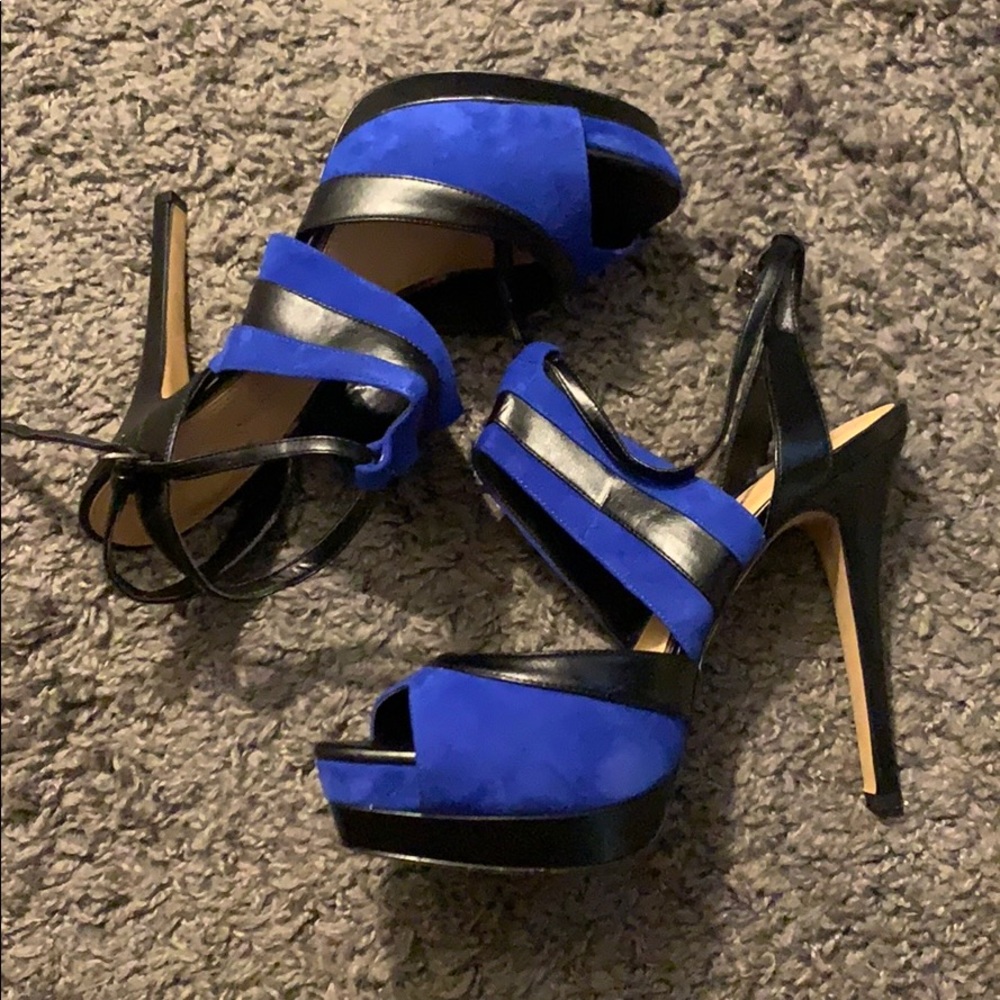 Jessica Simpson heels